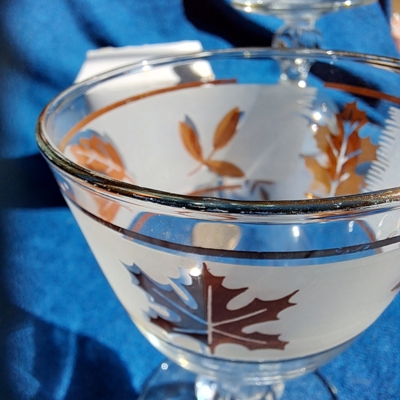 Vintage Gold Leaf Pattern Goblet Libby Wine/Sherbet Glasses - Picture 5 of 6